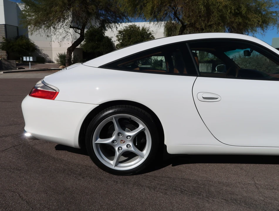 2003 Porsche 996 Carrera - Image 26 of 31