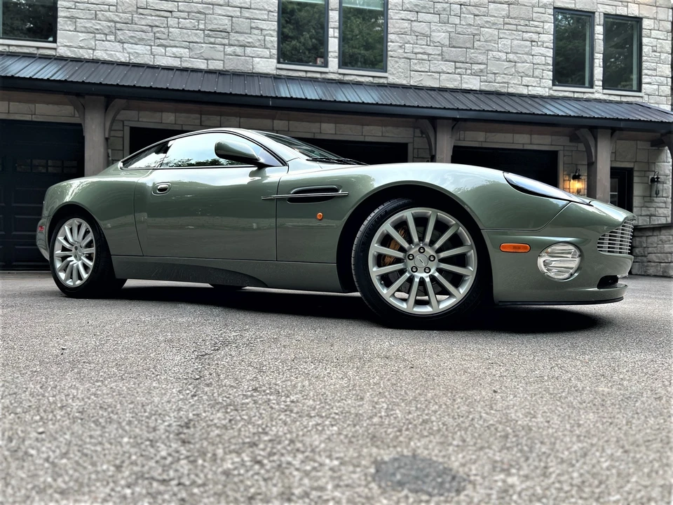 2004 Aston Martin Vanquish 1st Gen - Image 31 of 31