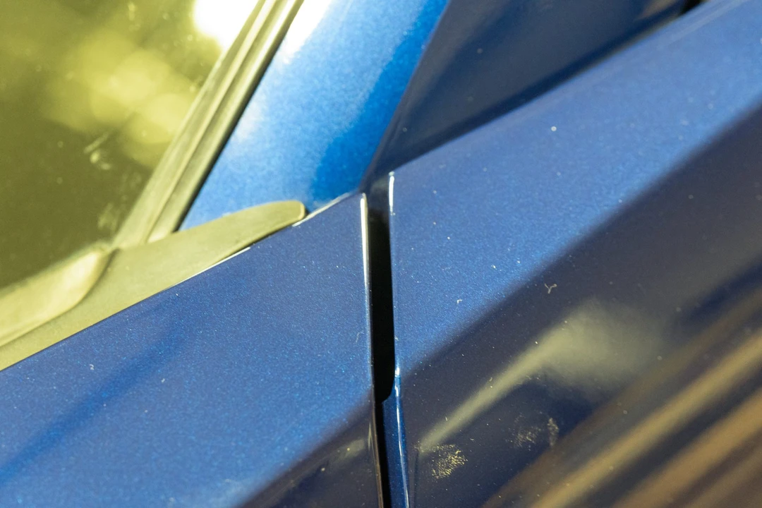 2004 Cadillac XLR - Image 19 of 31