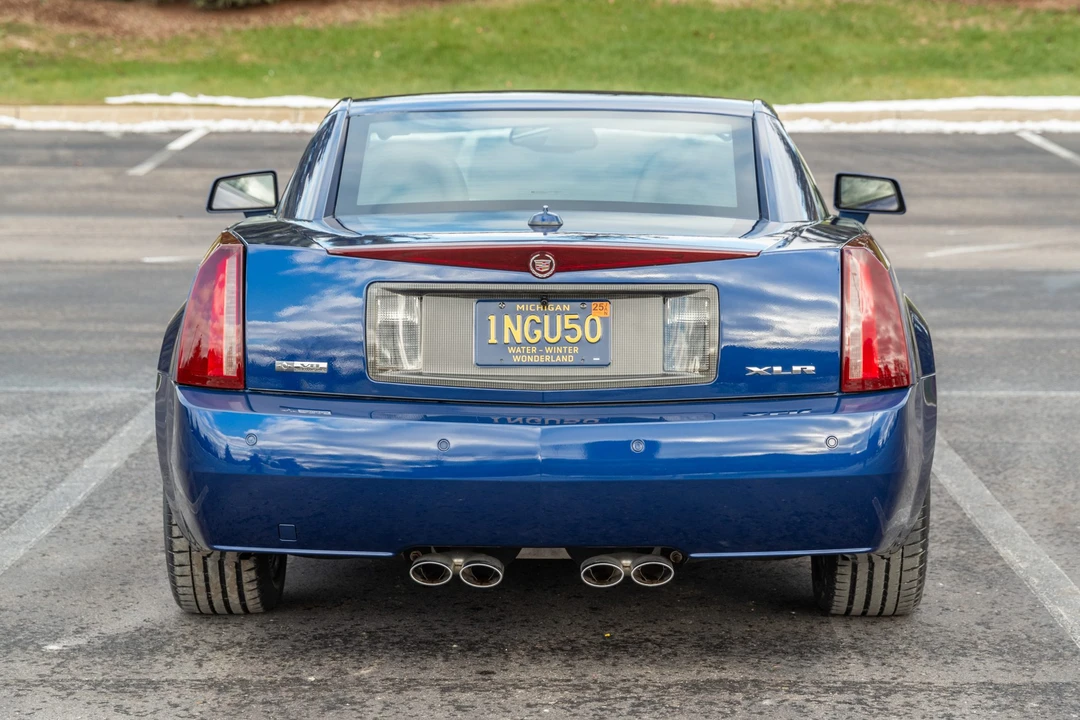 2004 Cadillac XLR - Image 14 of 31