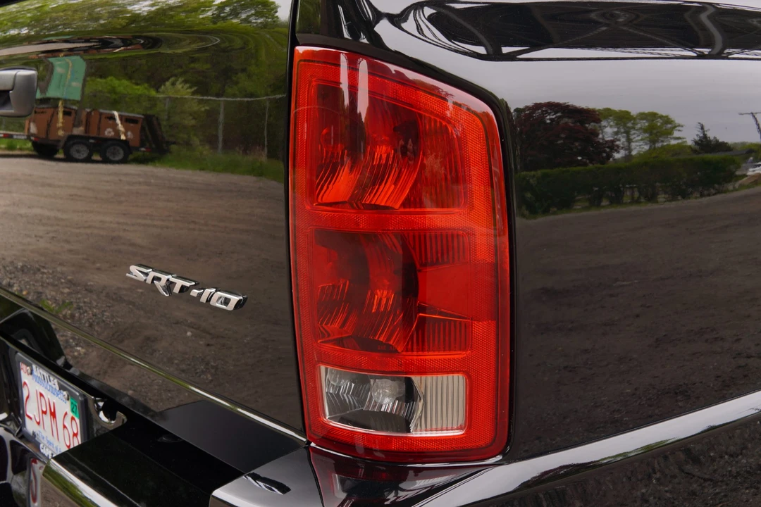 2004 Dodge Ram SRT-10 3rd Gen - Image 27 of 31