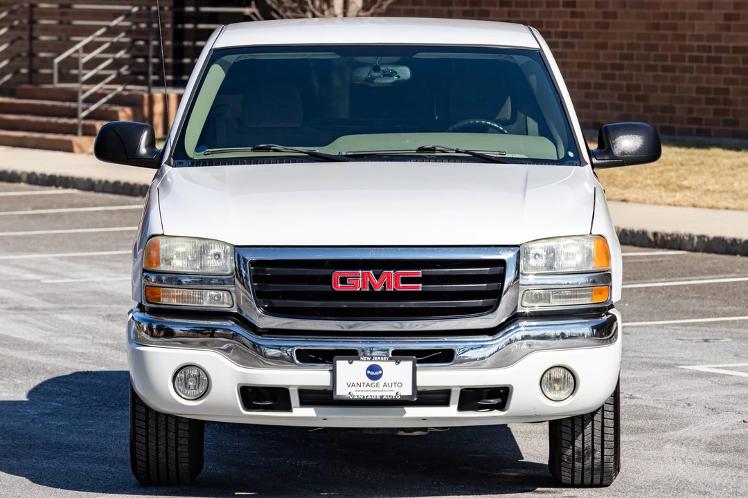 2004 GMC Sierra 2nd Gen - Image 27 of 31