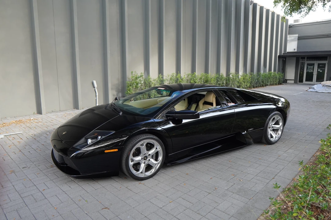 2004 Lamborghini Murcielago - Image 3 of 31