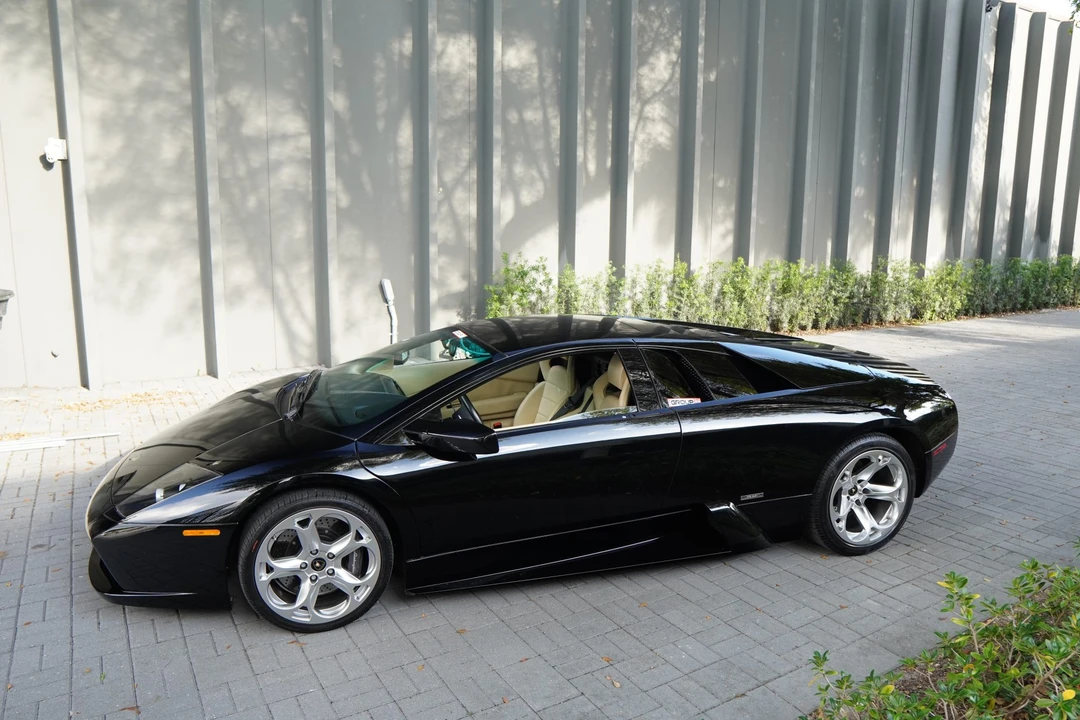 2004 Lamborghini Murcielago - Image 5 of 31