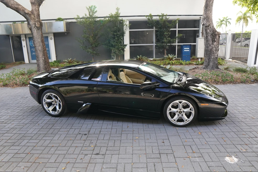 2004 Lamborghini Murcielago - Image 28 of 31