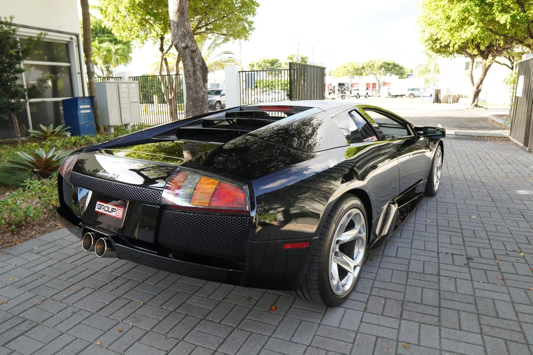 2004 Lamborghini Murcielago - Image 17 of 31