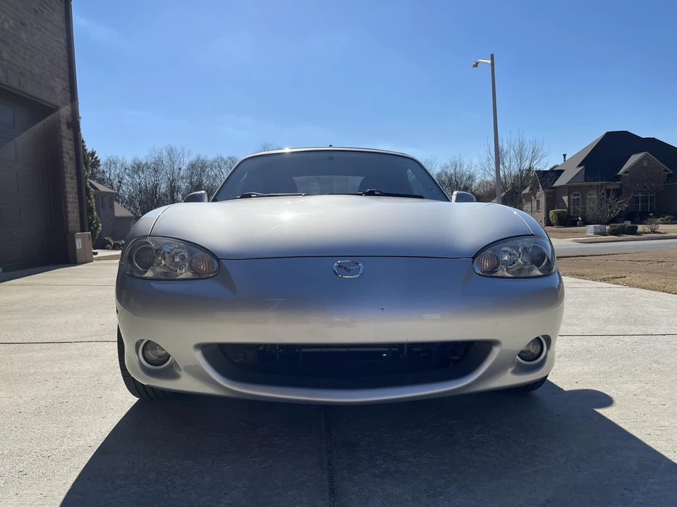2004 Mazda NB MX-5 Miata - Image 2 of 31