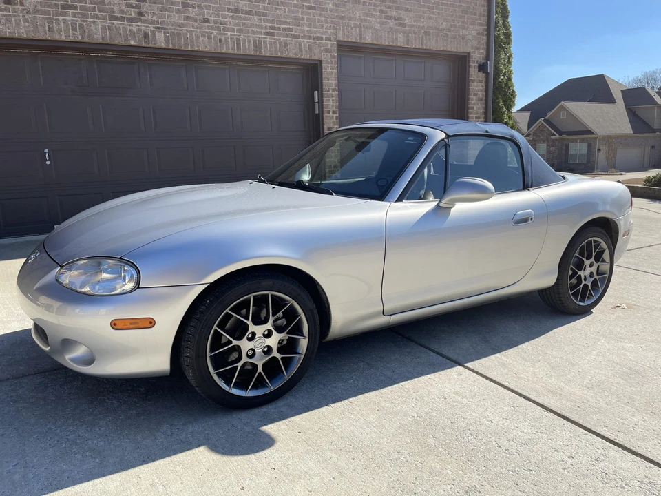 2004 Mazda NB MX-5 Miata - Image 10 of 31