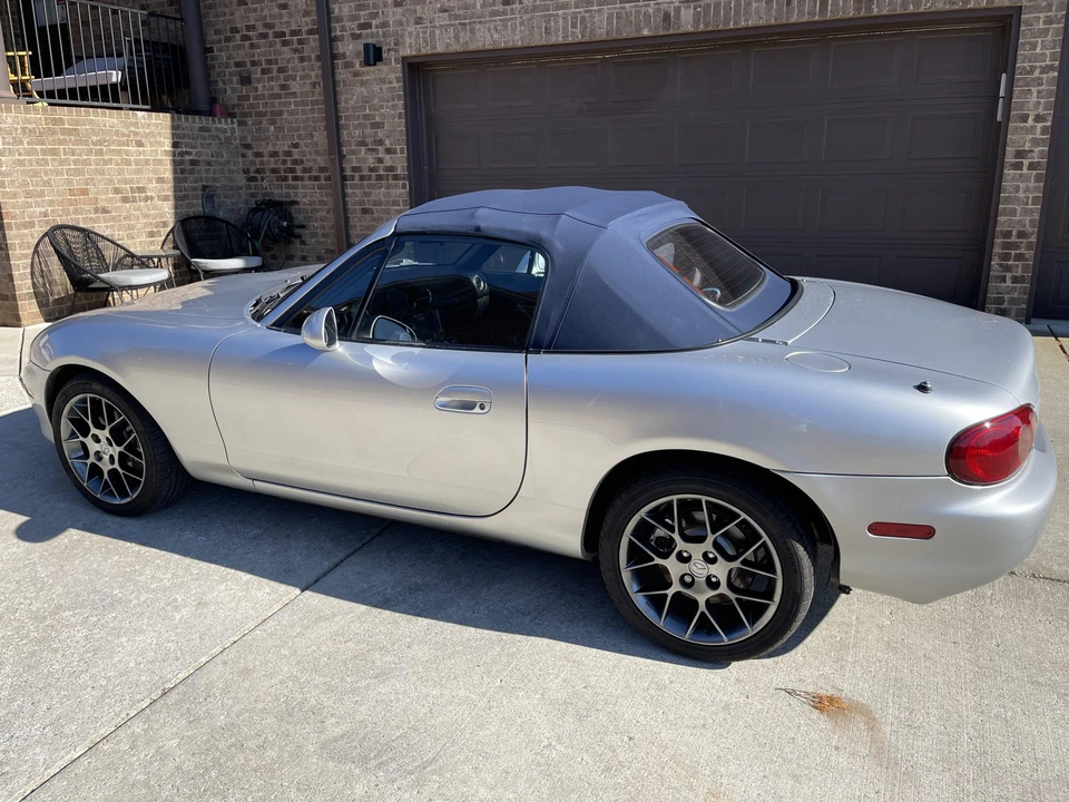 2004 Mazda NB MX-5 Miata - Image 14 of 31