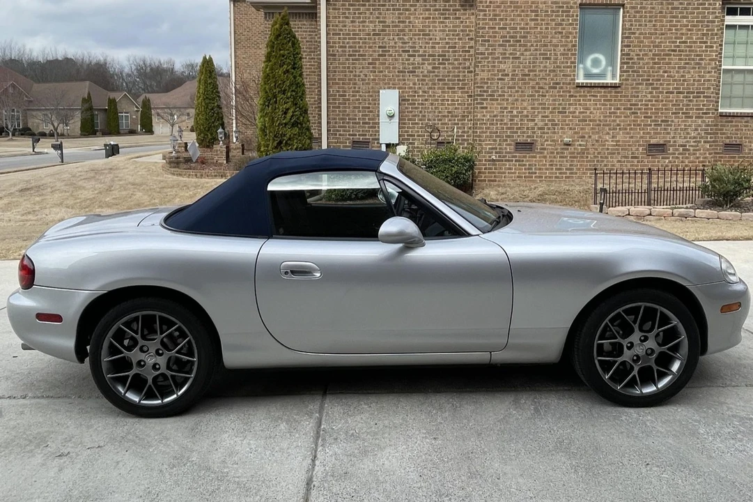 2004 Mazda NB MX-5 Miata - Image 29 of 31