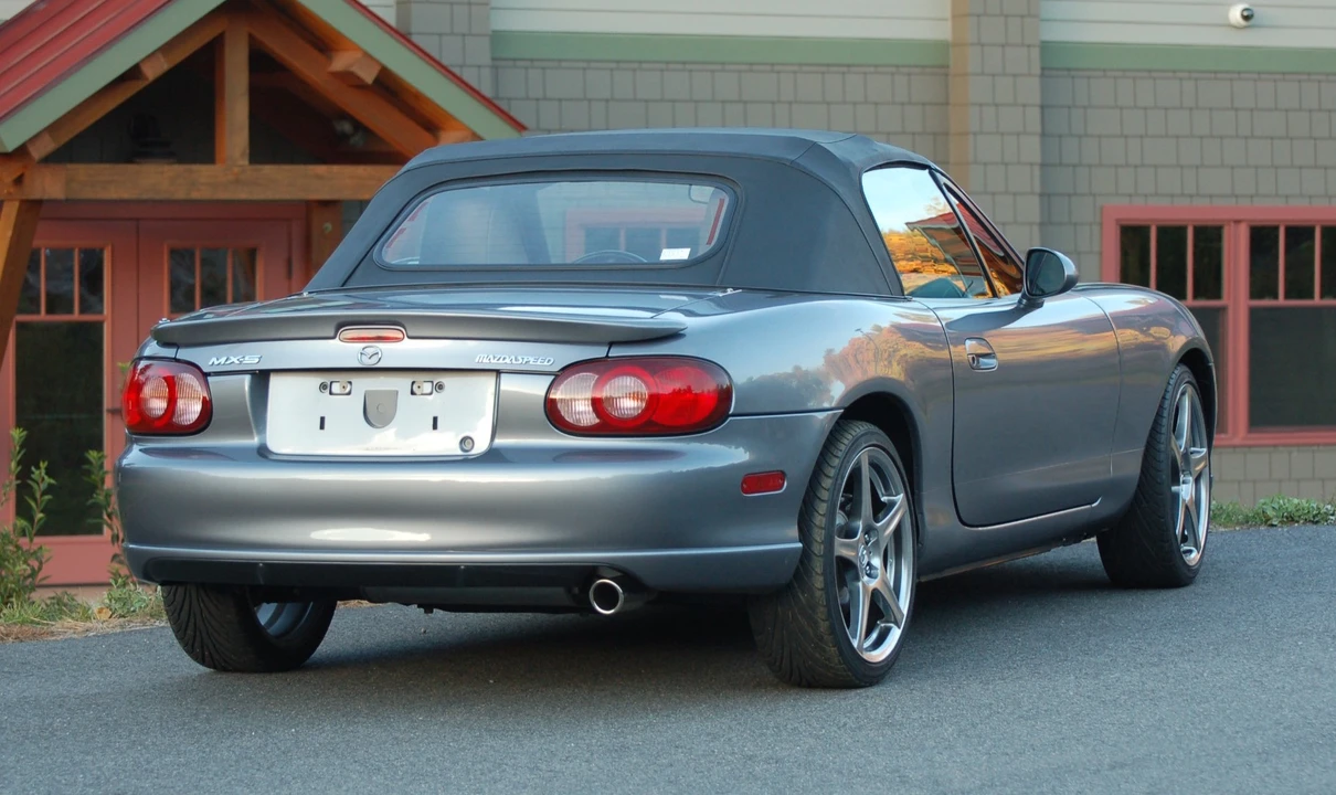 2004 Mazda NB Mazdaspeed MX-5 Miata - Image 15 of 31
