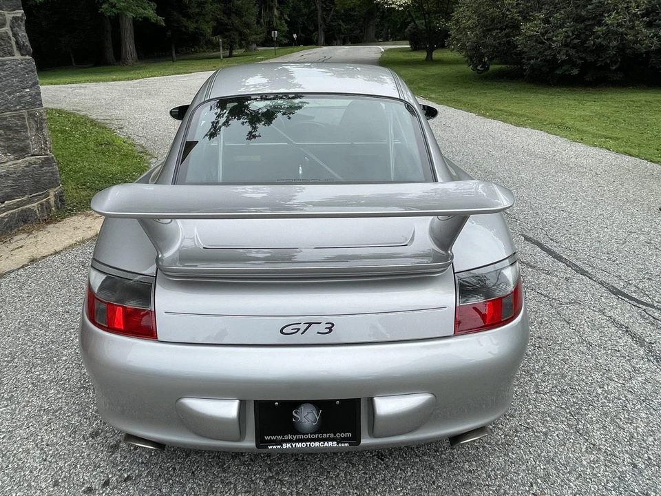 2004 Porsche 996 GT3 - Image 22 of 31