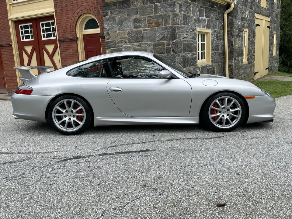 2004 Porsche 996 GT3 - Image 30 of 31