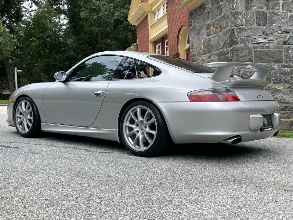 2004 Porsche 996 GT3 - Image 19 of 31