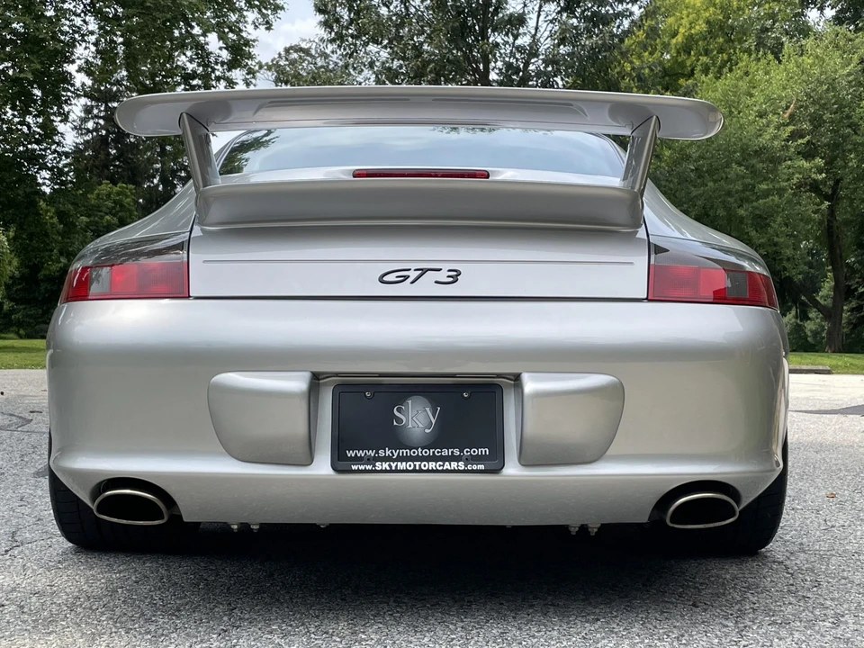 2004 Porsche 996 GT3 - Image 25 of 31
