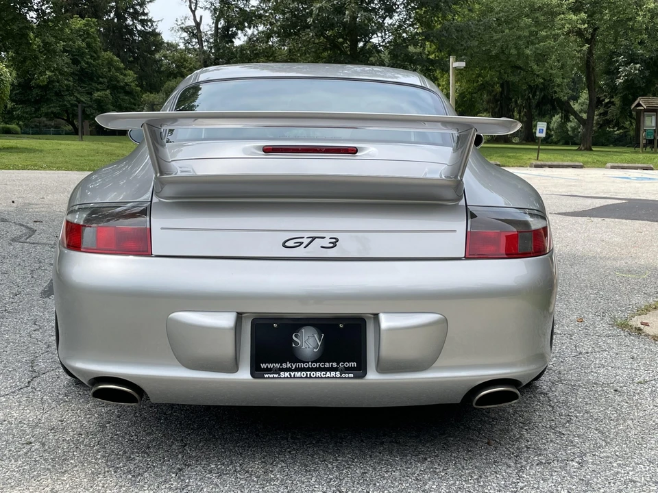 2004 Porsche 996 GT3 - Image 24 of 31