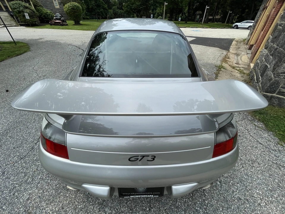 2004 Porsche 996 GT3 - Image 23 of 31
