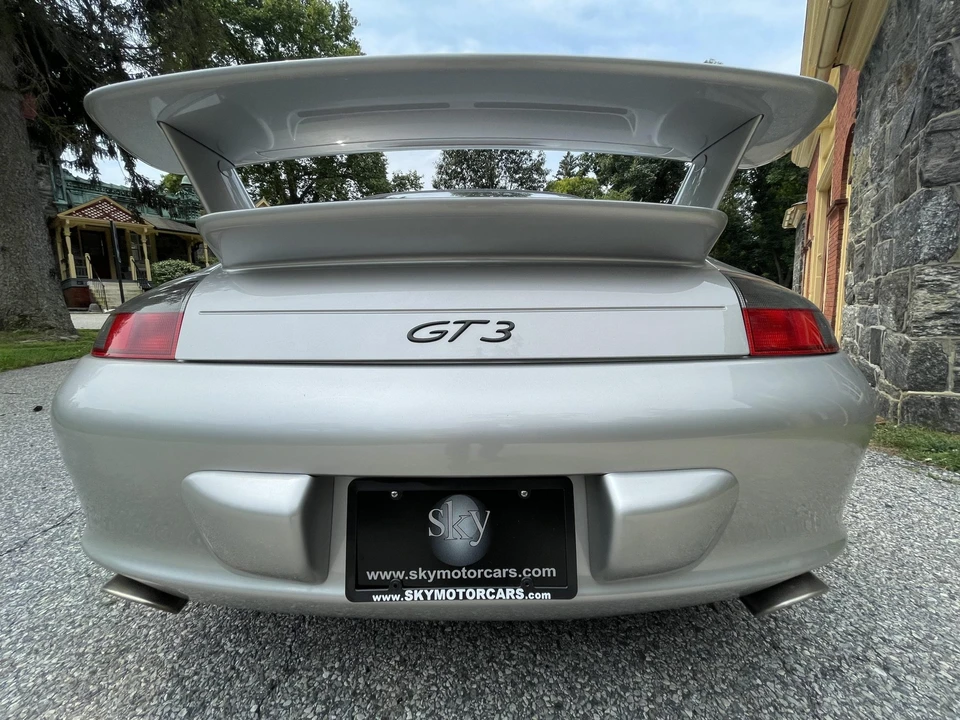 2004 Porsche 996 GT3 - Image 26 of 31