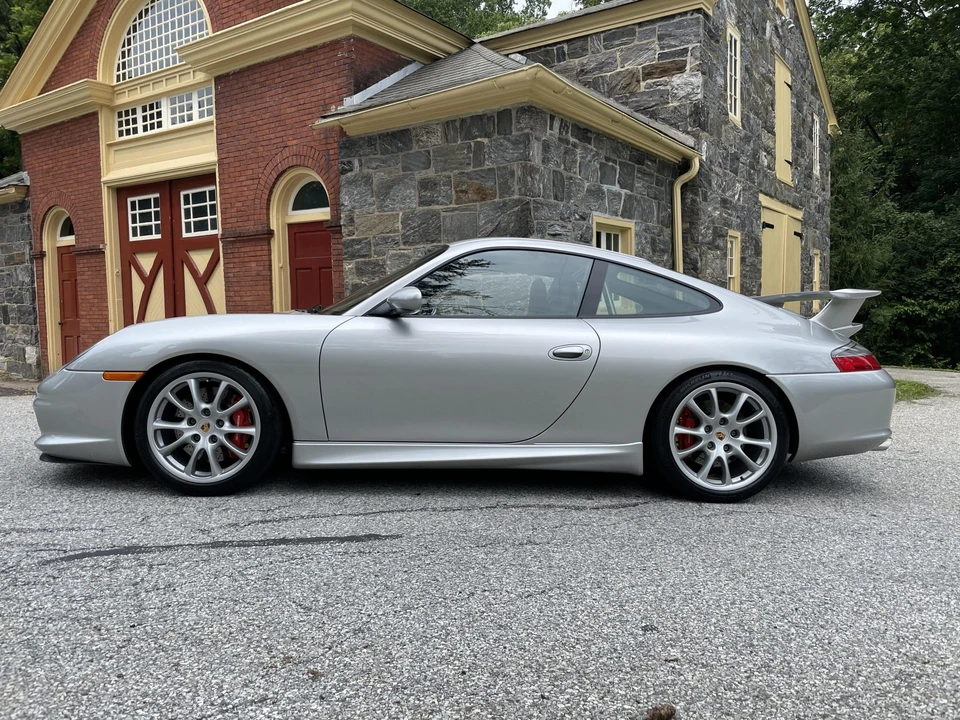 2004 Porsche 996 GT3 - Image 16 of 31