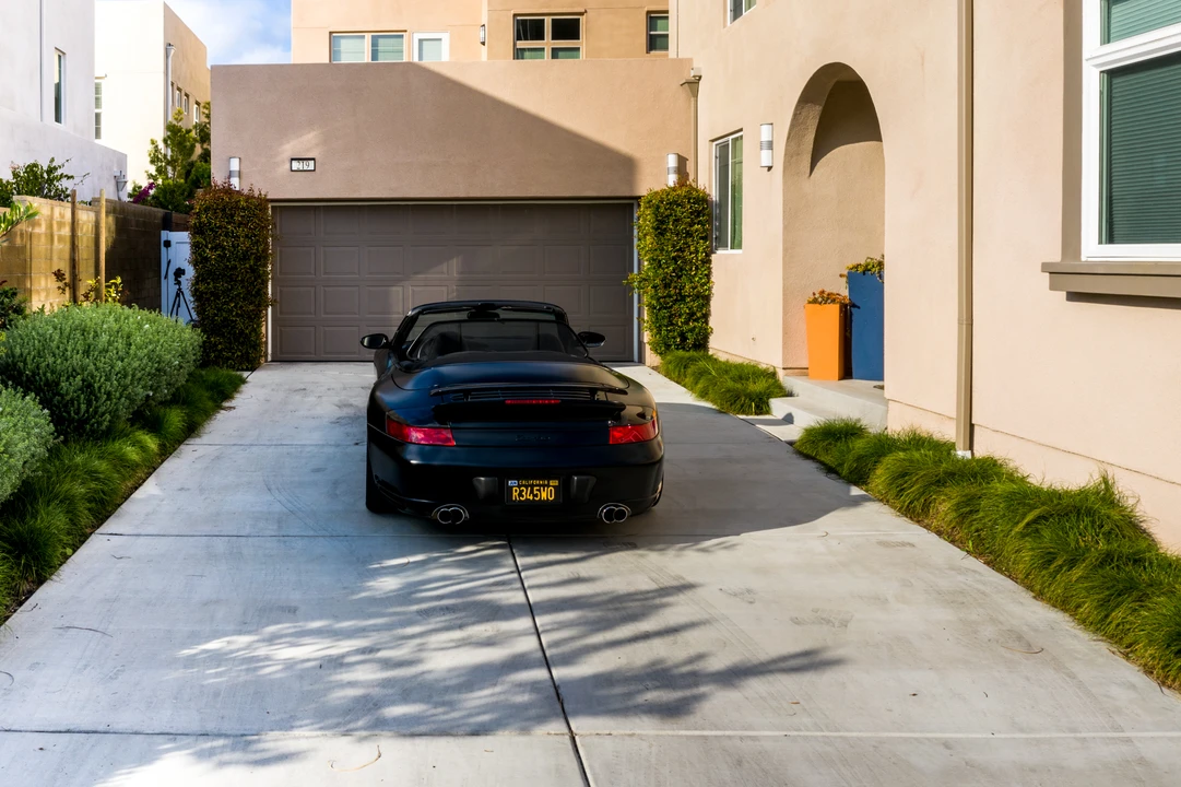 2004 Porsche 996 Turbo - Image 24 of 31