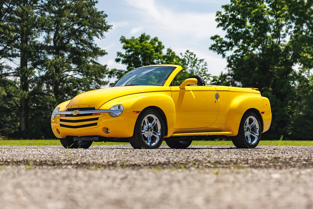 2005 Chevrolet SSR - Image 22 of 31