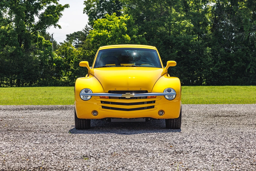 2005 Chevrolet SSR - Image 26 of 31