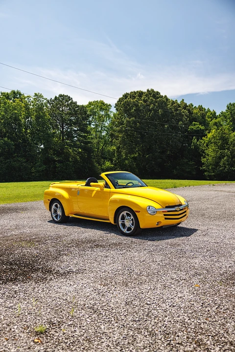 2005 Chevrolet SSR - Image 4 of 31