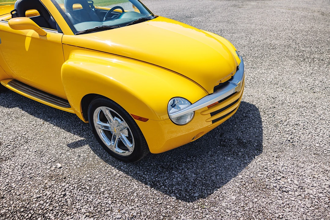 2005 Chevrolet SSR - Image 31 of 31