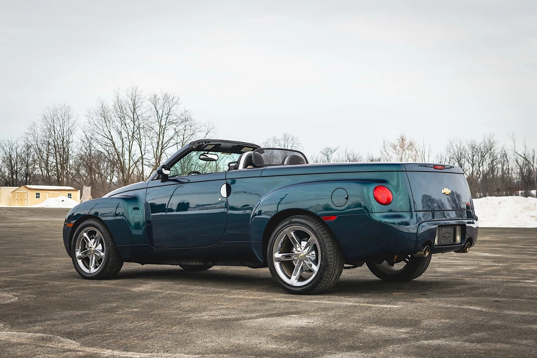 2005 Chevrolet SSR - Image 22 of 31
