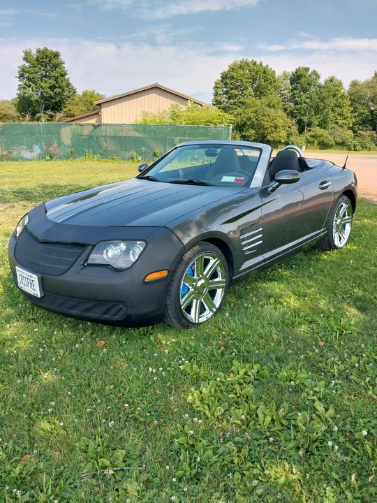 2005 Chrysler Crossfire - Image 3 of 31