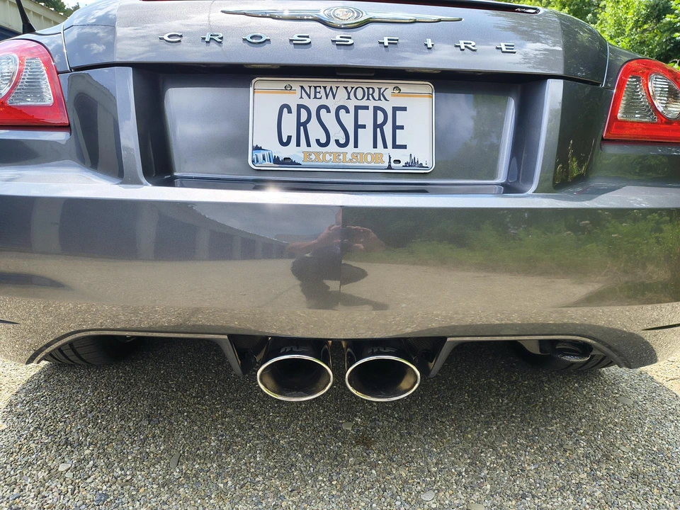 2005 Chrysler Crossfire - Image 27 of 31