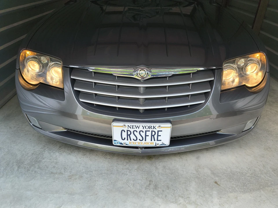 2005 Chrysler Crossfire - Image 13 of 31
