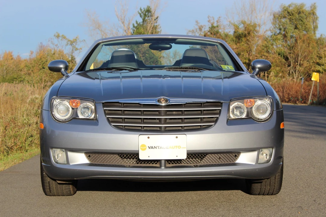 2005 Chrysler Crossfire - Image 4 of 31