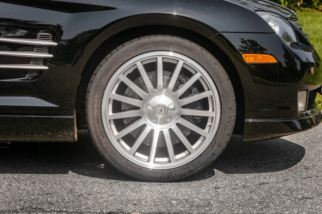 2005 Chrysler Crossfire - Image 30 of 31