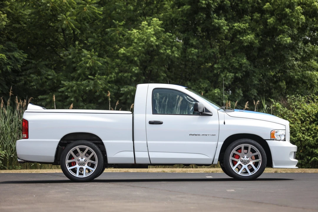 2005 Dodge Ram SRT-10 3rd Gen - Image 9 of 31