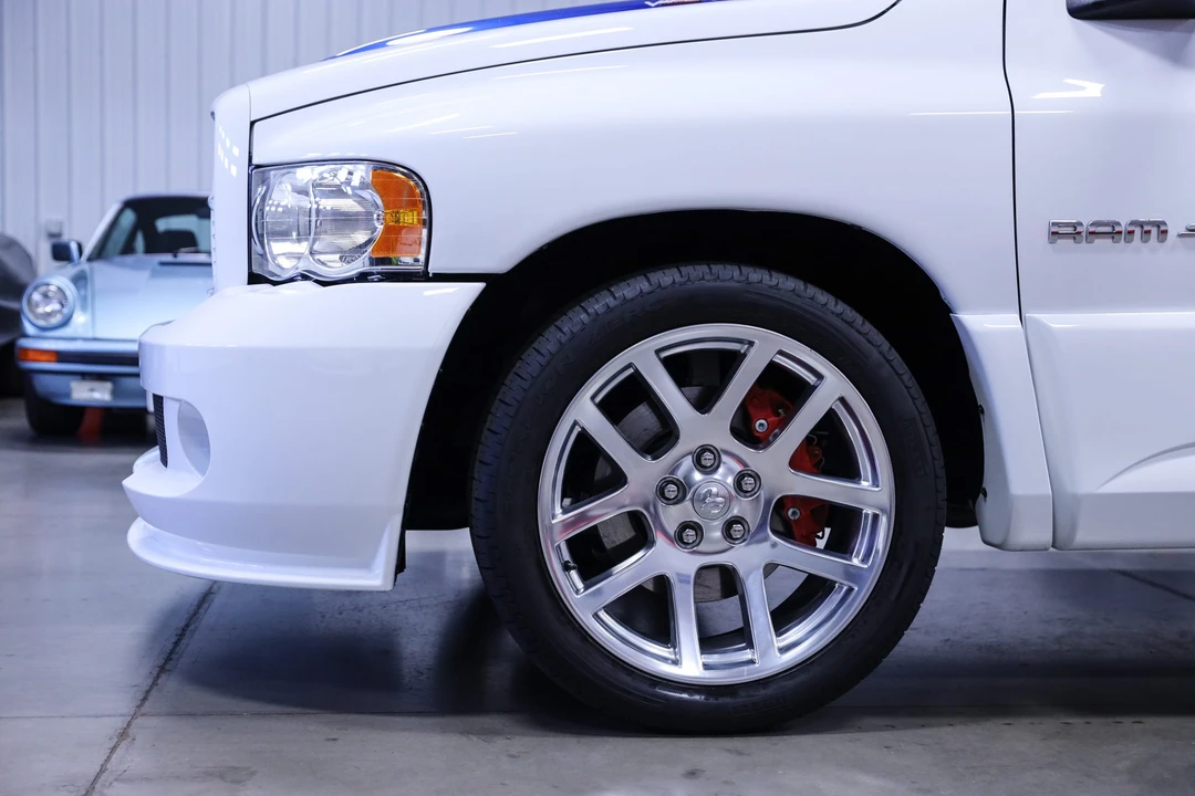 2005 Dodge Ram SRT-10 3rd Gen - Image 17 of 31