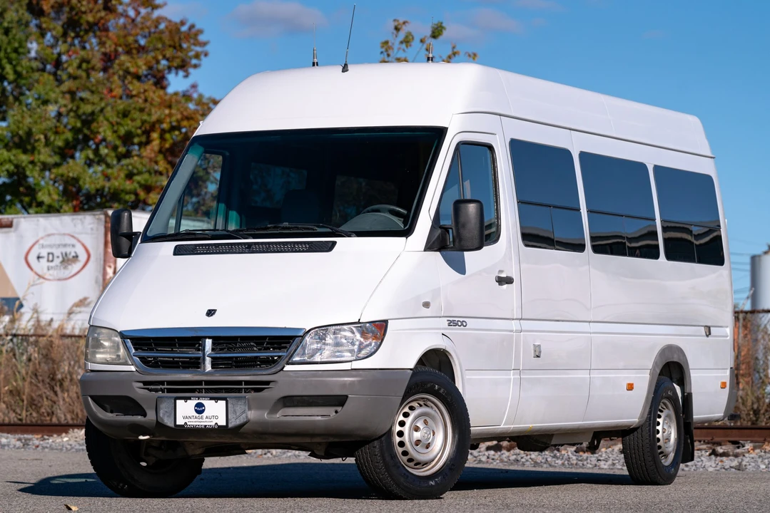 2005 Mercedes-Benz T1N Sprinter - Image 5 of 31