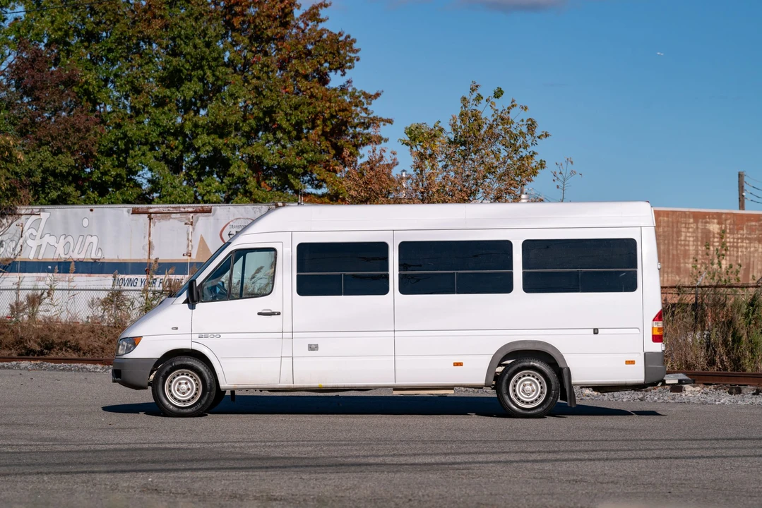 2005 Mercedes-Benz T1N Sprinter - Image 6 of 31