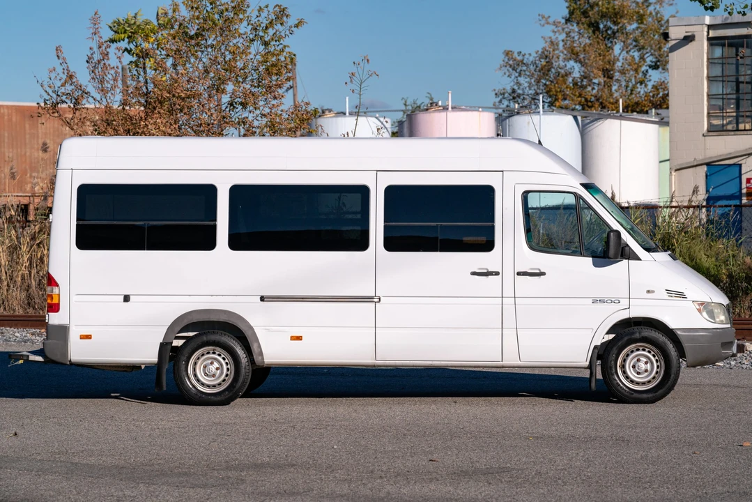 2005 Mercedes-Benz T1N Sprinter - Image 15 of 31