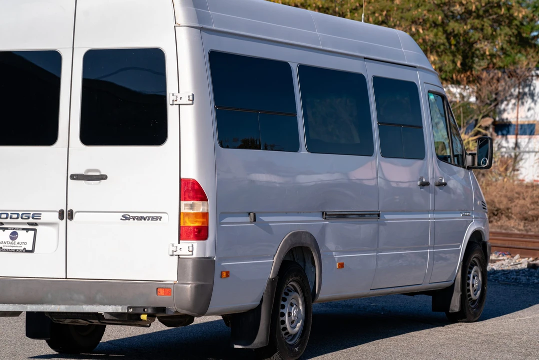 2005 Mercedes-Benz T1N Sprinter - Image 31 of 31