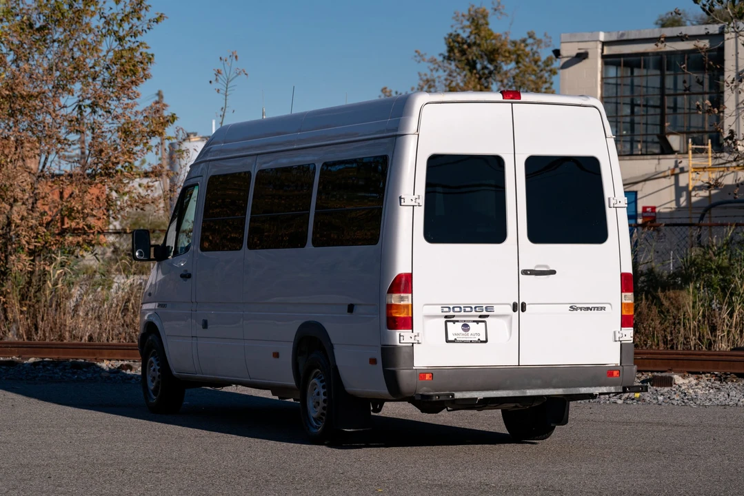 2005 Mercedes-Benz T1N Sprinter - Image 9 of 31