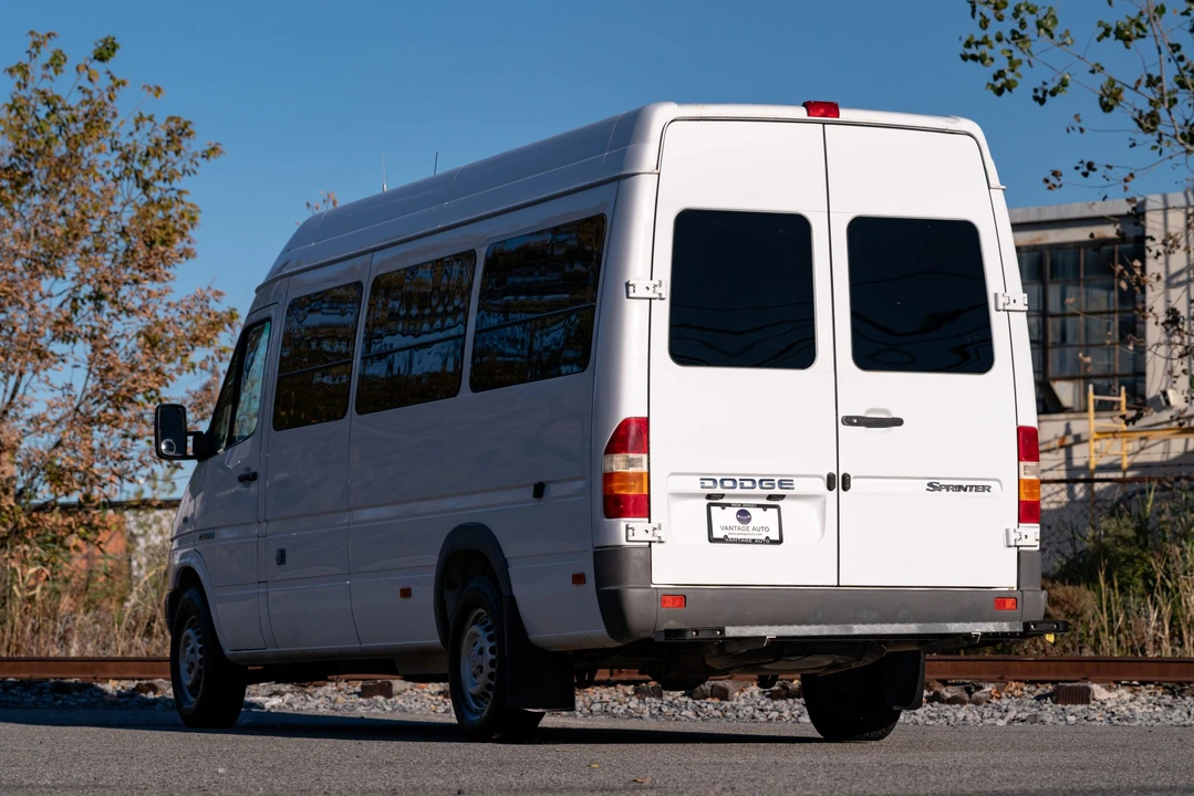 2005 Mercedes-Benz T1N Sprinter - Image 10 of 31