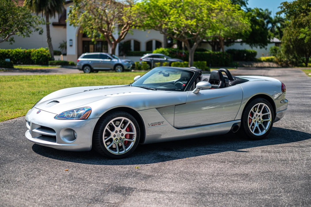 2005 Dodge Viper 3rd Gen - Image 4 of 31