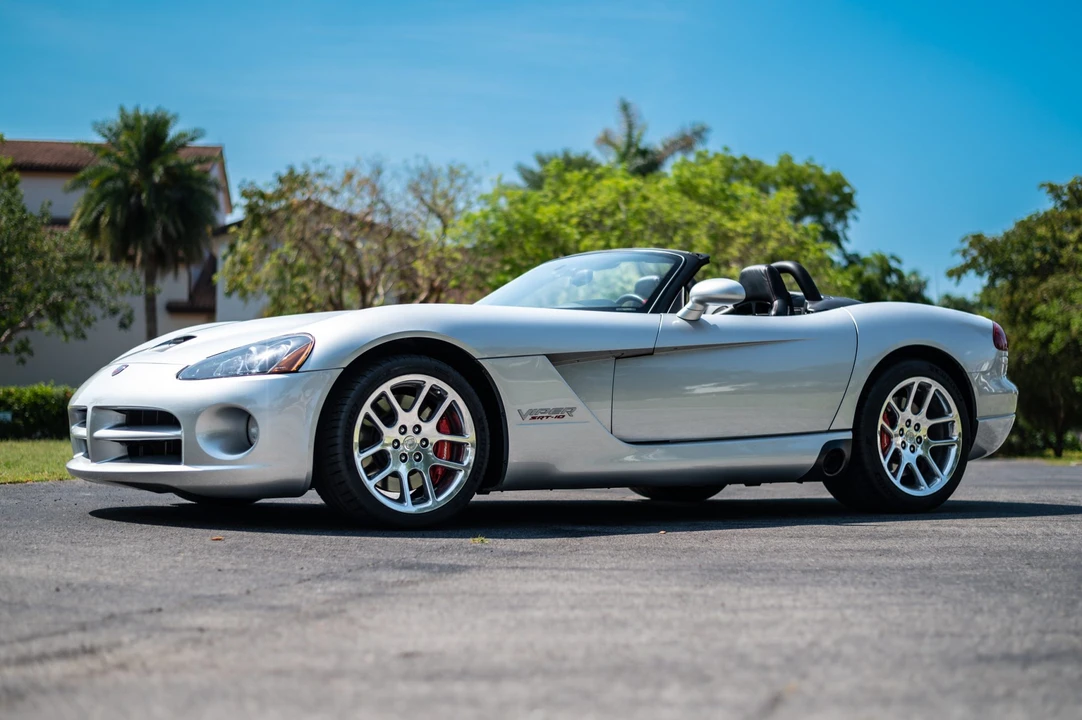 2005 Dodge Viper 3rd Gen - Image 5 of 31