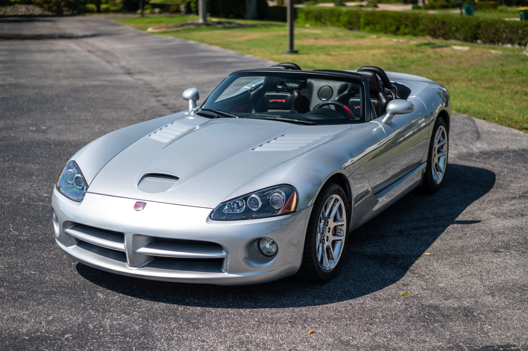2005 Dodge Viper 3rd Gen - Image 2 of 31