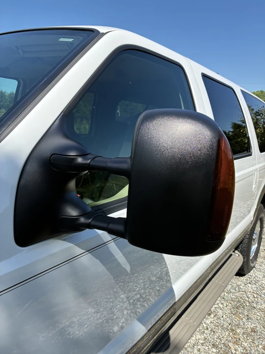 2005 Ford Excursion - Image 30 of 31