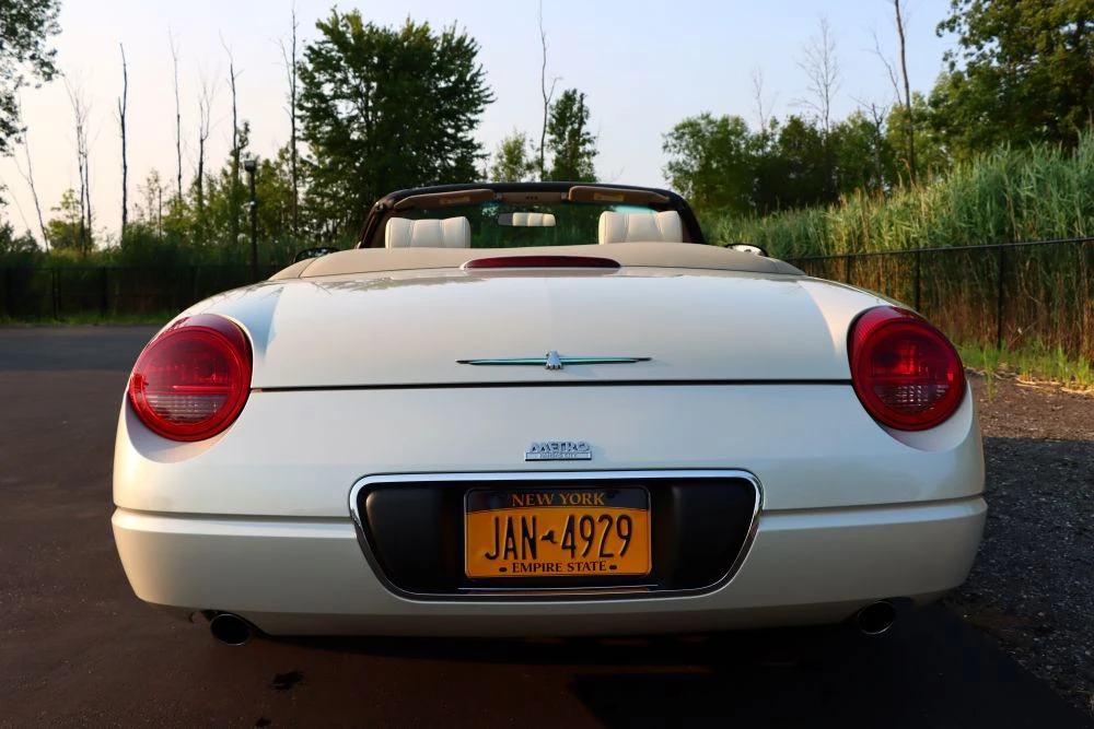 2005 Ford Thunderbird 11th Gen - Image 8 of 31
