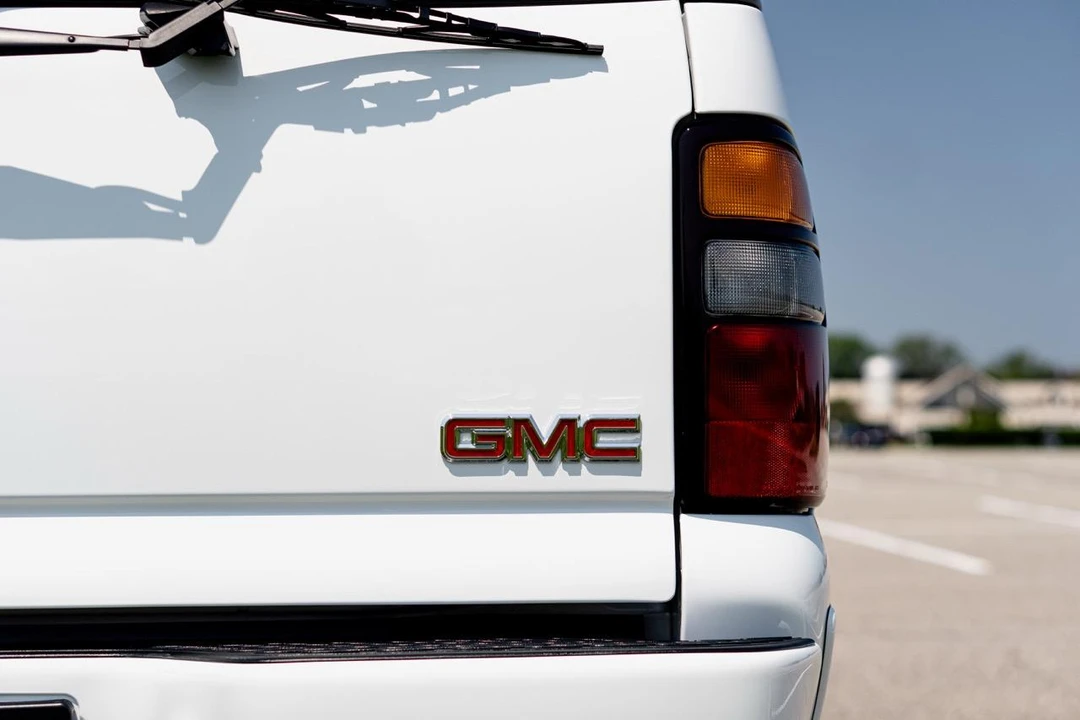 2005 GMC Yukon 2nd Gen - Image 22 of 31