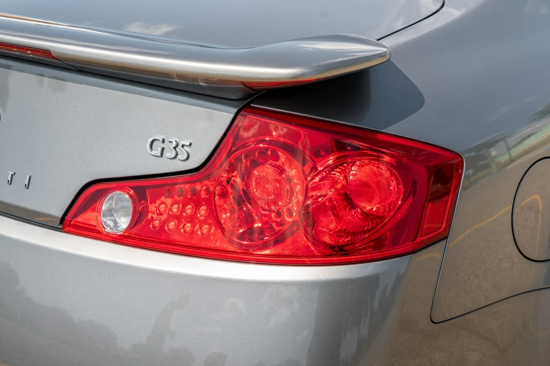 2005 Infiniti G35 3rd Gen - Image 19 of 31