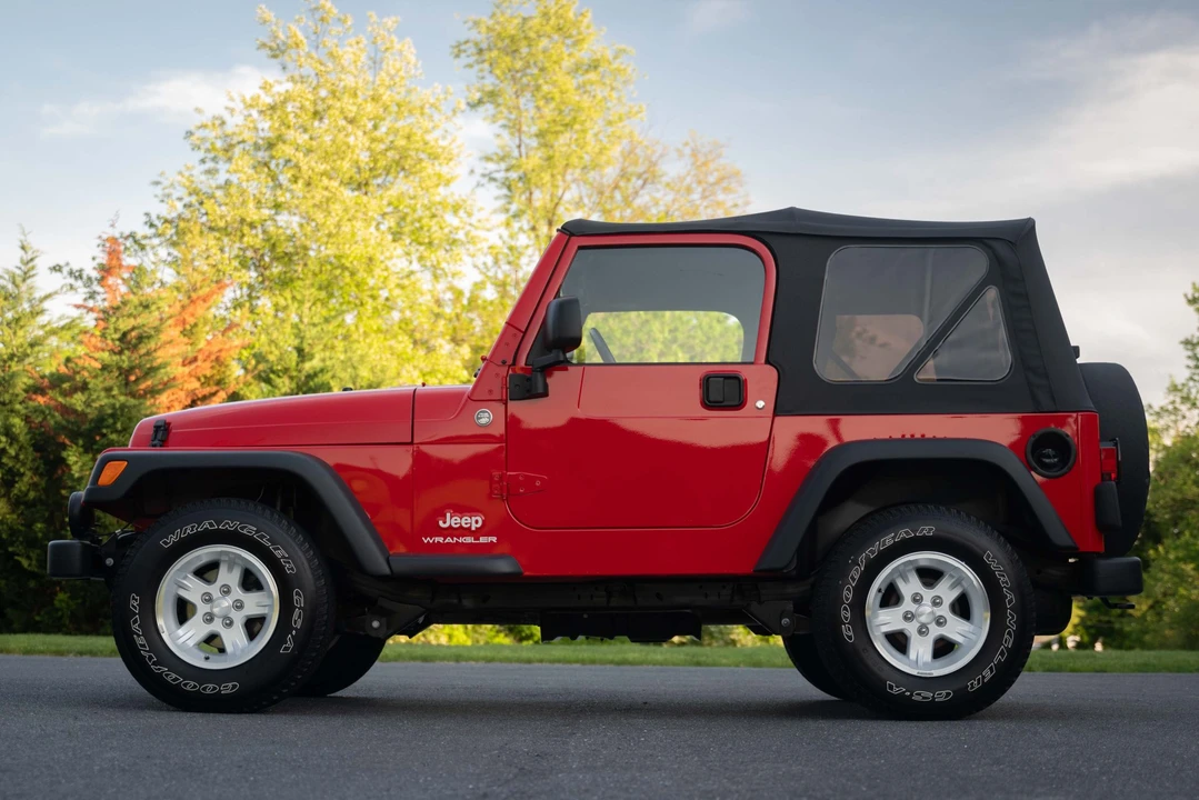 2005 Jeep TJ Wrangler - Image 12 of 31